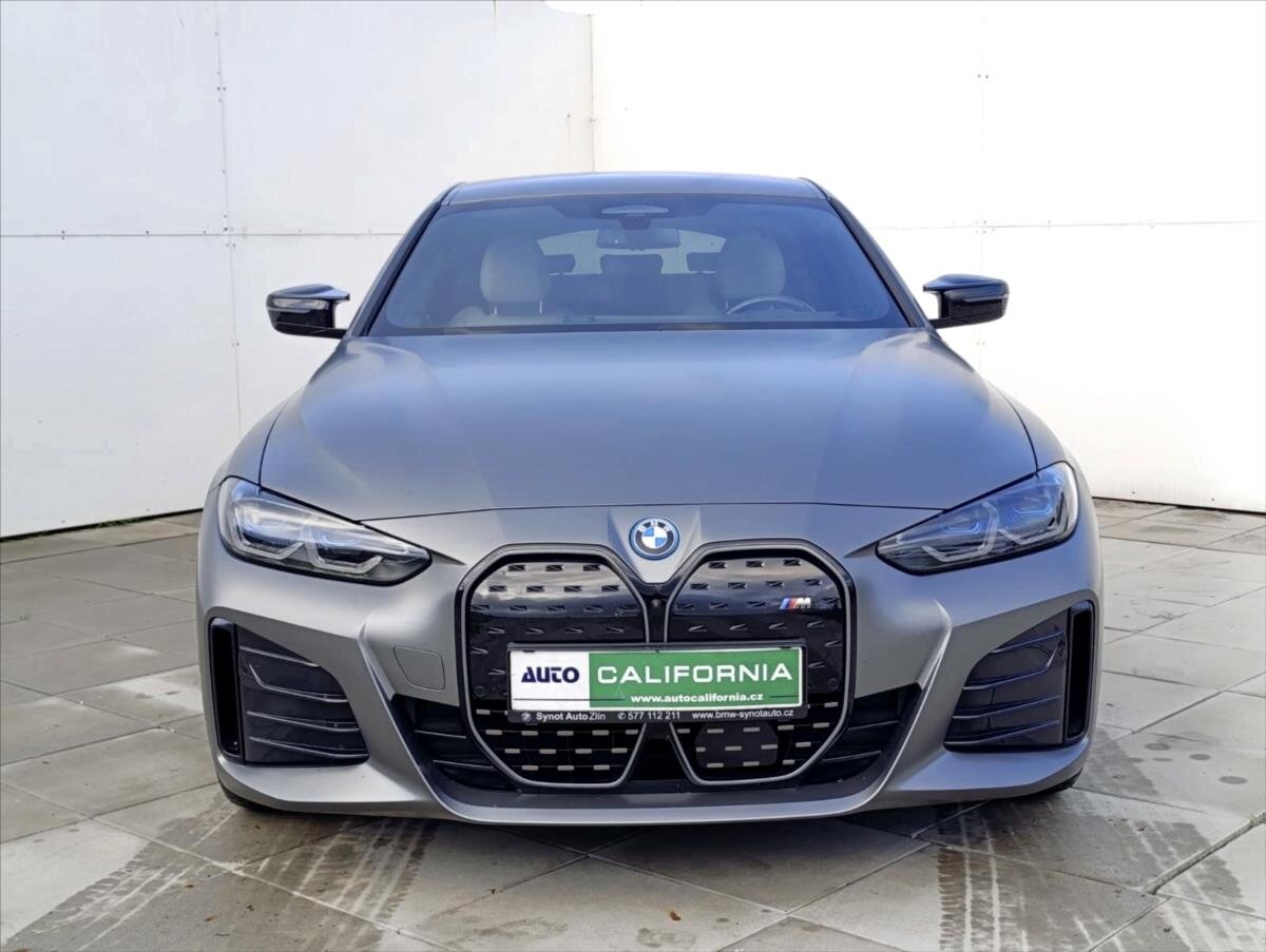 BMW i4 Sedan / Limuzína 0,0 400 kw