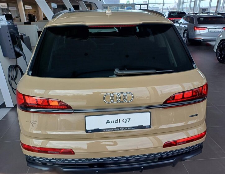 Audi Q7 SUV / Terénní 3,0 l 210 kw