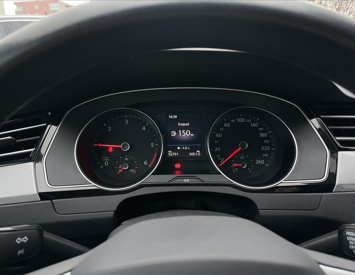 Volkswagen Passat Kombi 2,0 l 110 kw