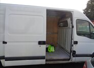 Opel Movano Skříň 2,5 l 88 kw