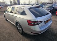 Škoda Superb 8
