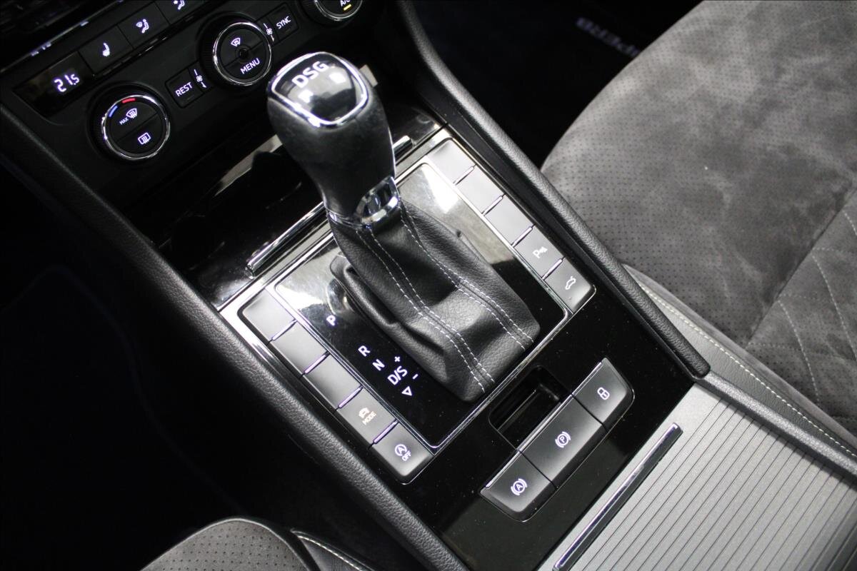 Škoda Superb Kombi 2,0 l 110 kw