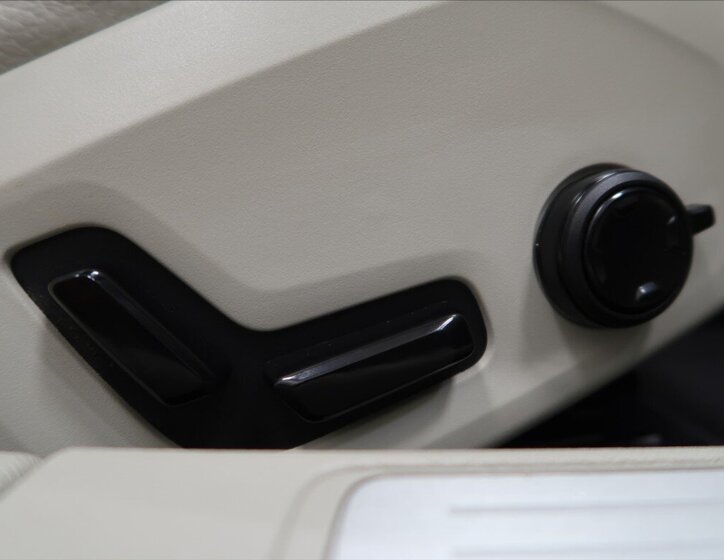 Volvo S60 Sedan / Limuzína 2,0 l 184 kw