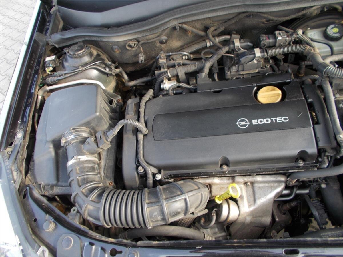 Opel Astra Kupé 1,6 l 132 kw