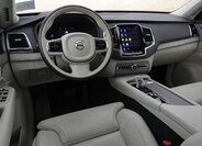Volvo XC90 SUV / Terénní 2,0 l 173 kw