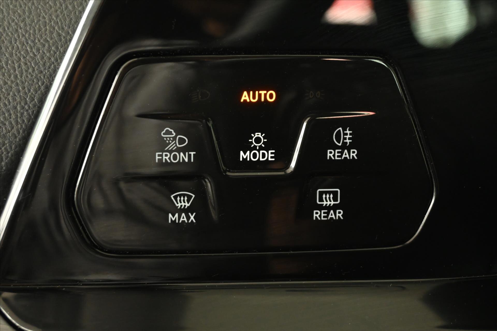 Volkswagen Golf Kombi 2,0 l 110 kw