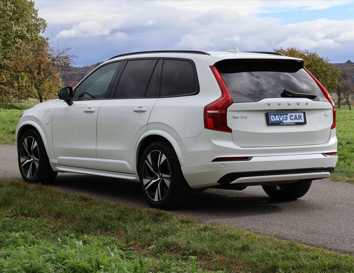 Volvo XC90 5