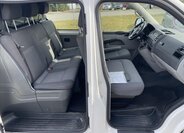 Volkswagen Transporter 9