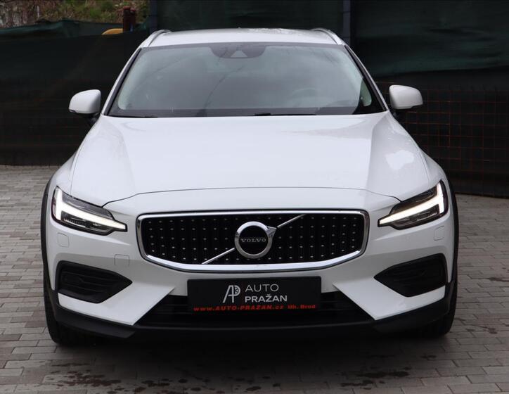 Volvo V60 2