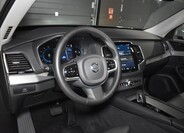 Volvo XC90 13