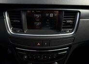 Peugeot 508 Sedan / Limuzína 2,0 l 120 kw