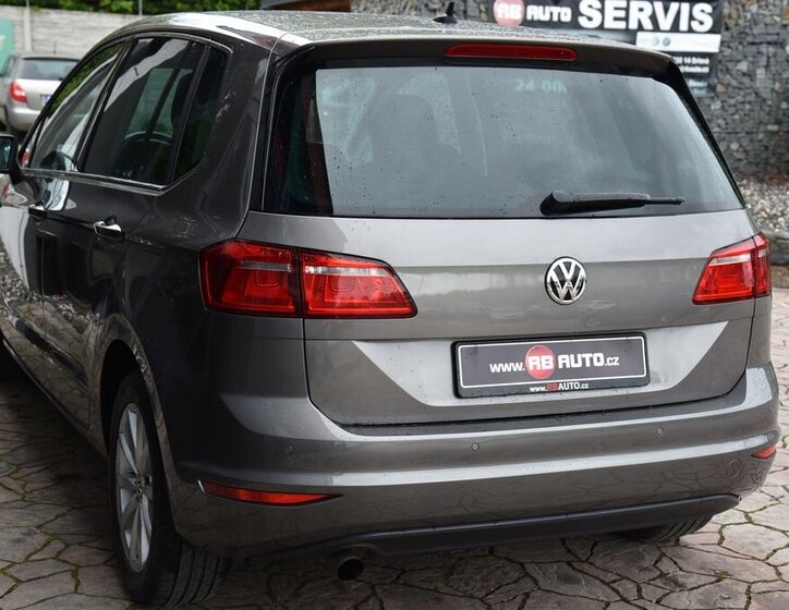 Volkswagen Golf Sportsvan MPV 1,2 l 81 kw