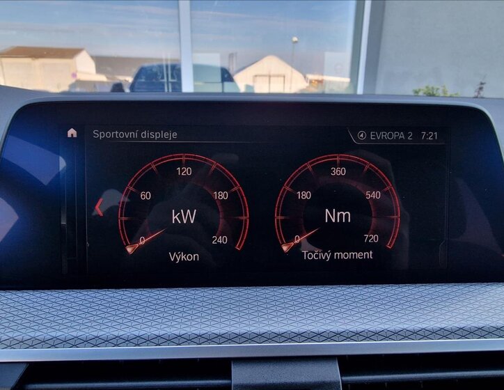 BMW X4 SUV / Terénní 3,0 l 210 kw