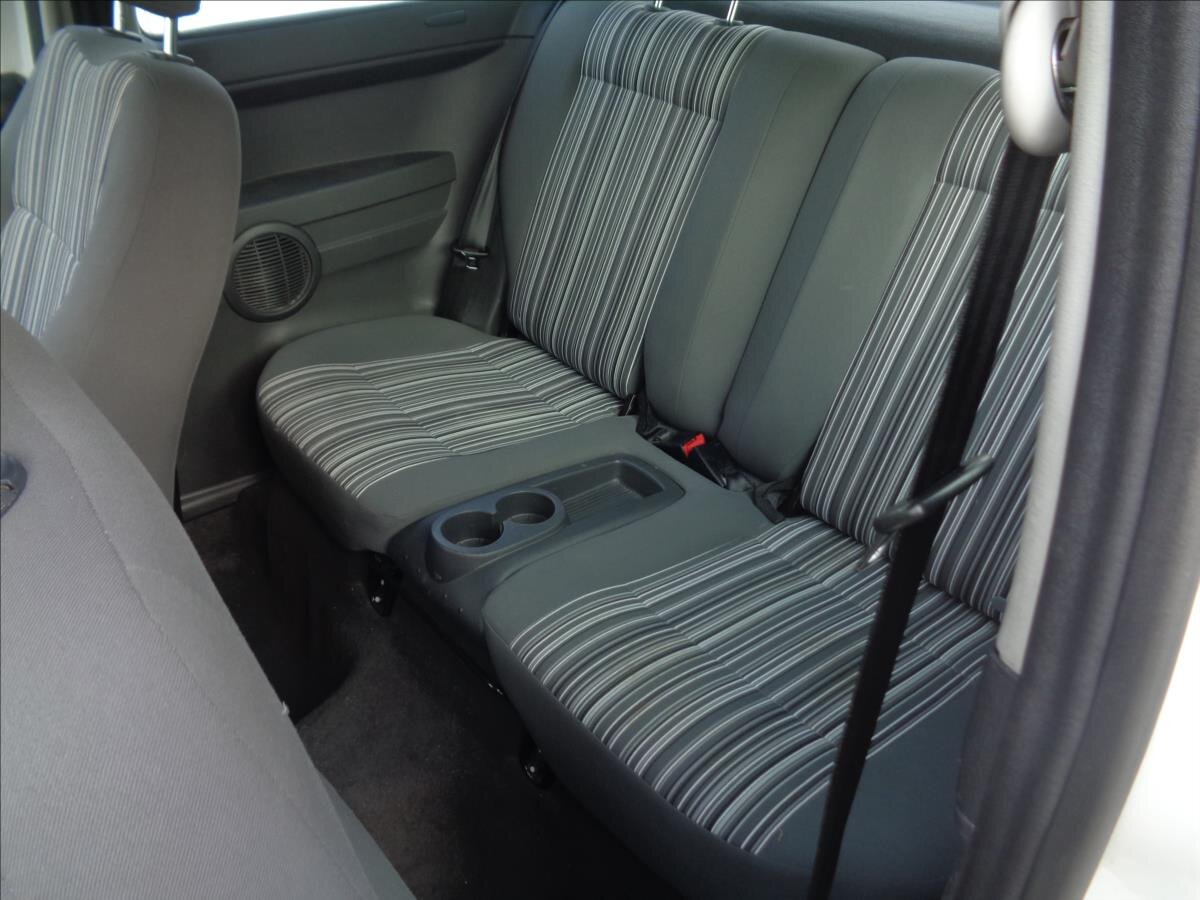 Volkswagen Fox Hatchback 1,2 l 40 kw