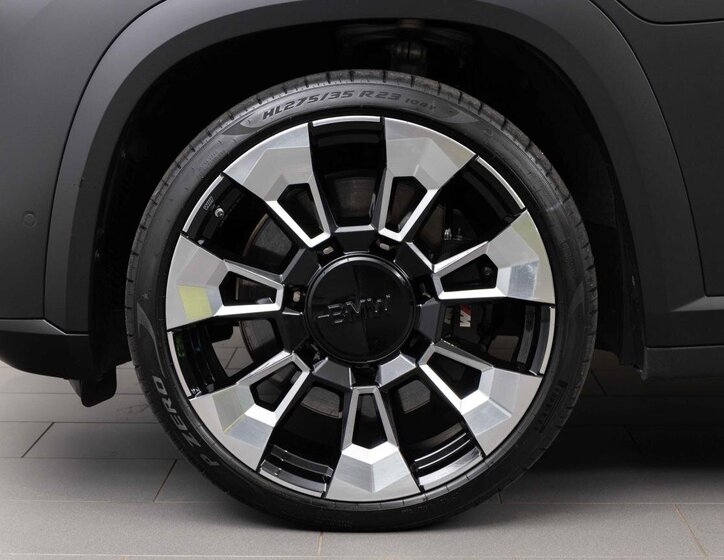 BMW XM SUV / Terénní 3,0 l 350 kw