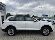 Volkswagen Touareg 8