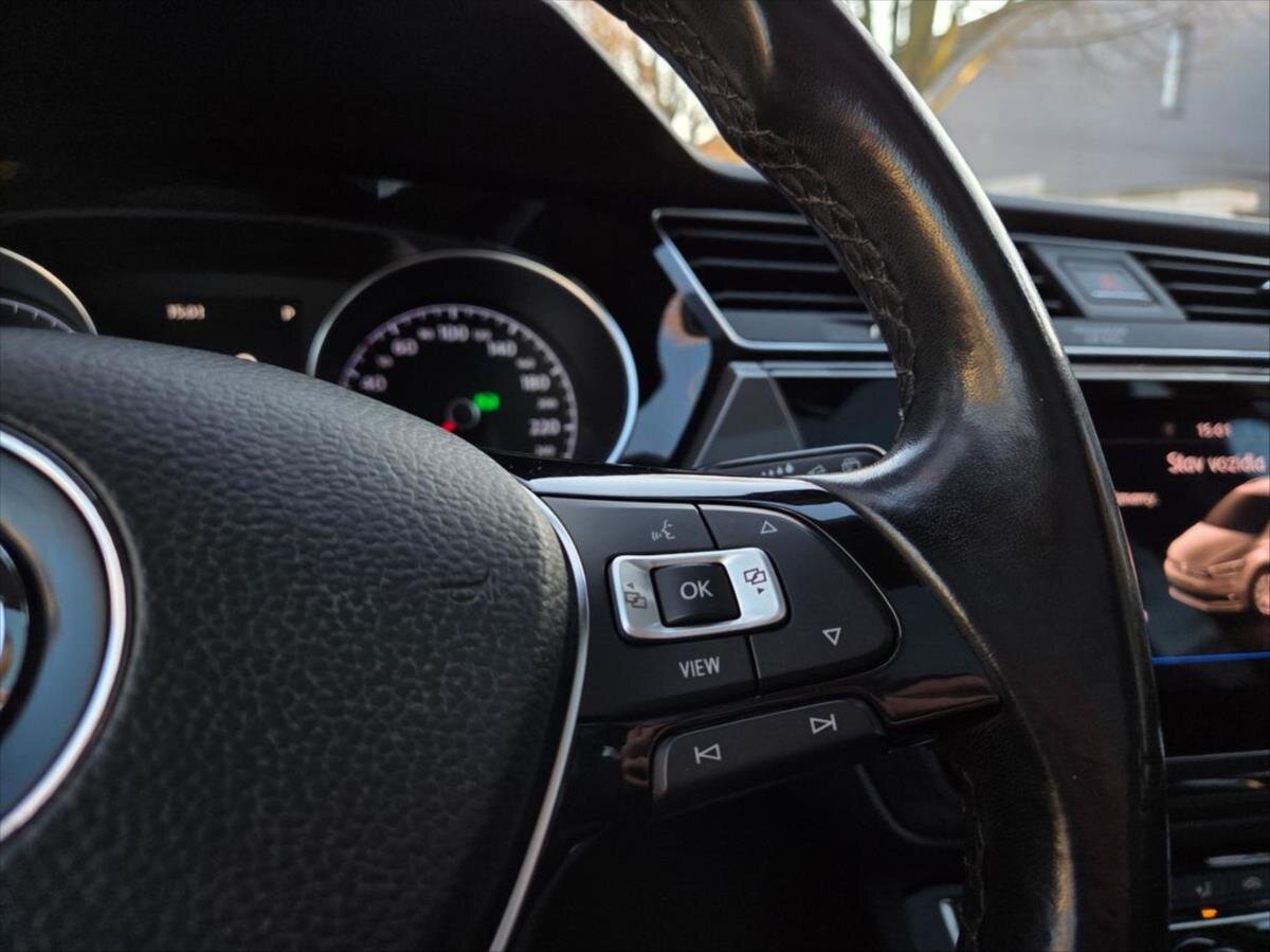 Volkswagen Touran MPV 2,0 l 110 kw