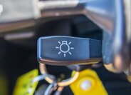 Land Rover Defender 17