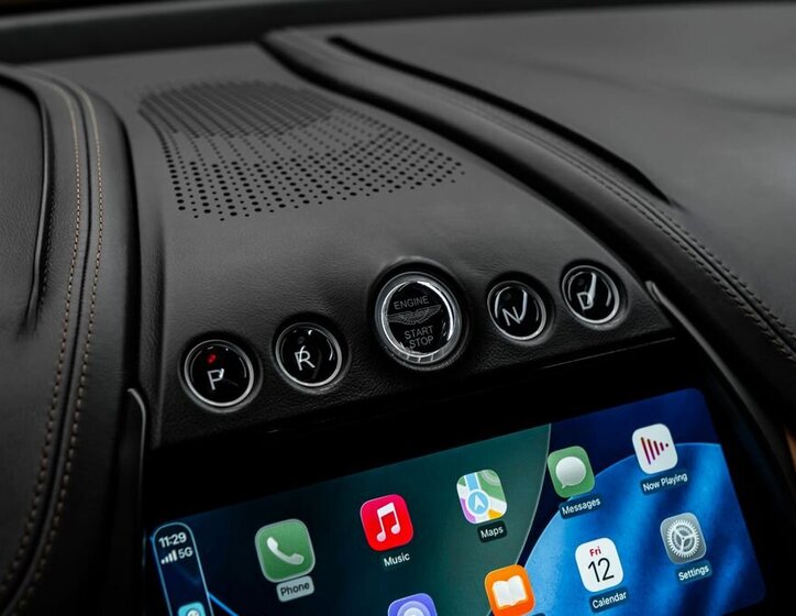 Aston Martin Ostatní SUV 4,0 l 405 kw