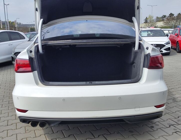 Audi A3 Sedan / Limuzína 2,0 l 110 kw