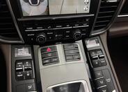 Porsche Panamera 21