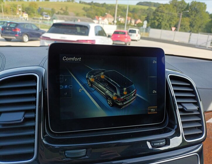 Mercedes-Benz GLS SUV 3,0 l 190 kw