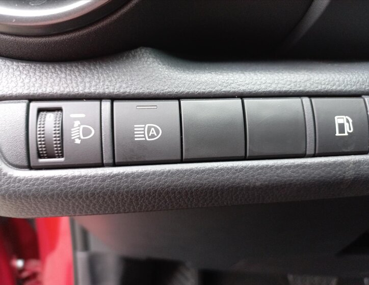 Toyota C-HR Hatchback 2,0 l 112 kw