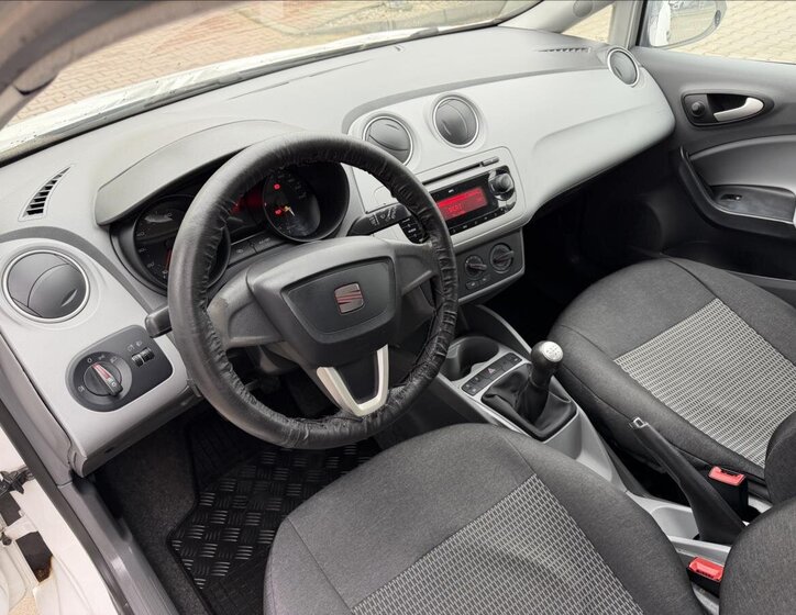 Seat Ibiza Hatchback 1,4 l 63 kw