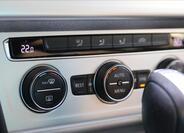 Volkswagen Passat 25