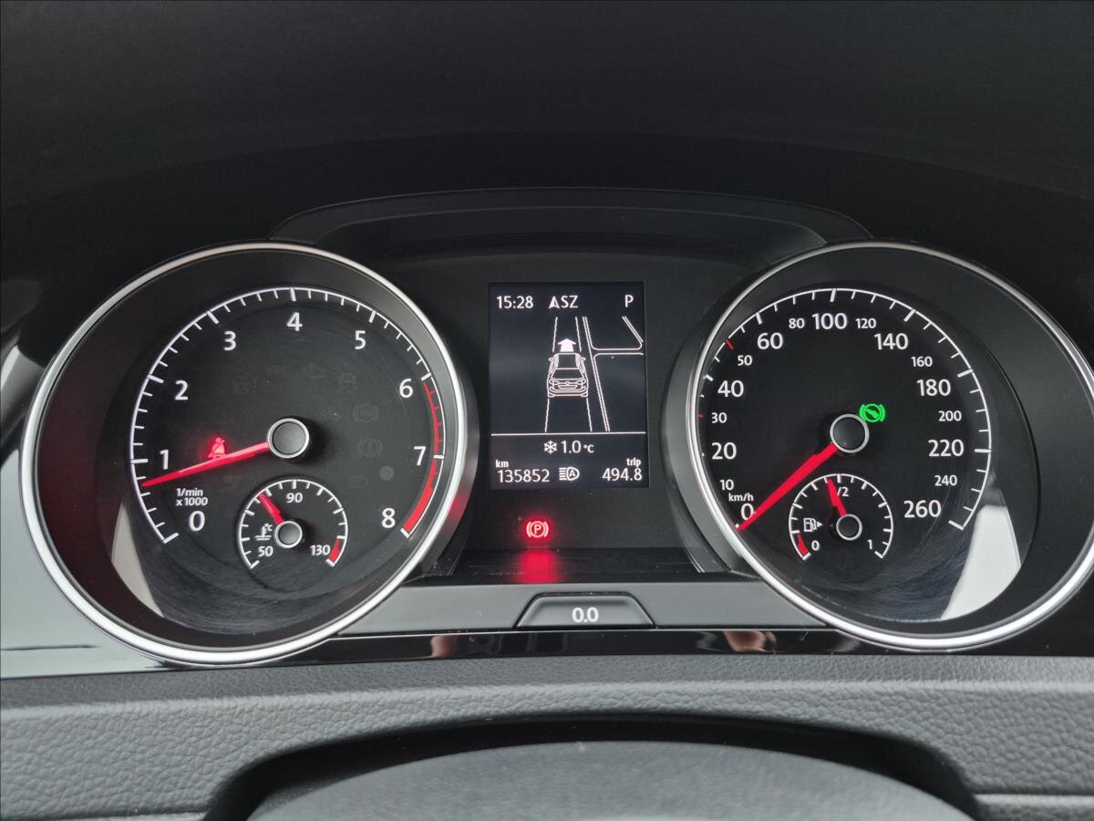 Volkswagen Golf Kombi 1,5 l 110 kw