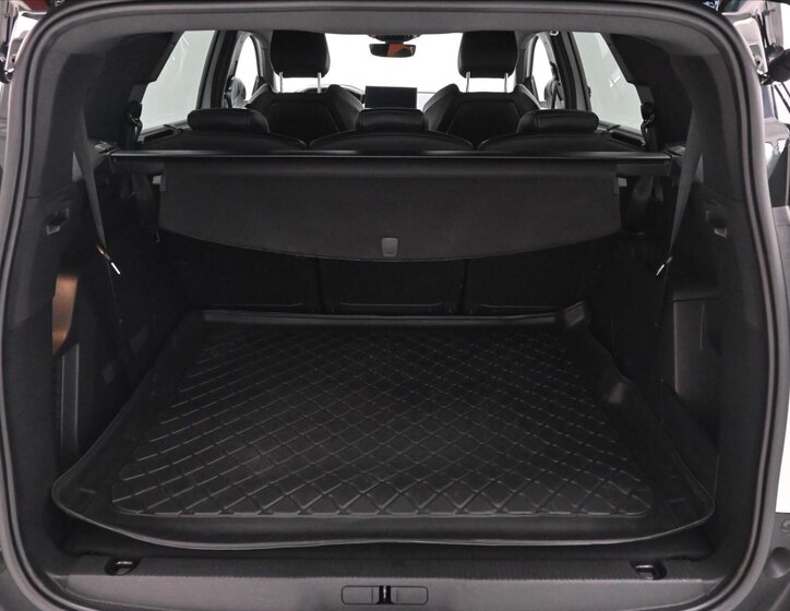 Peugeot 5008 SUV / Terénní 1,6 l 133 kw