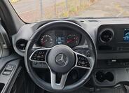Mercedes-Benz Sprinter 10