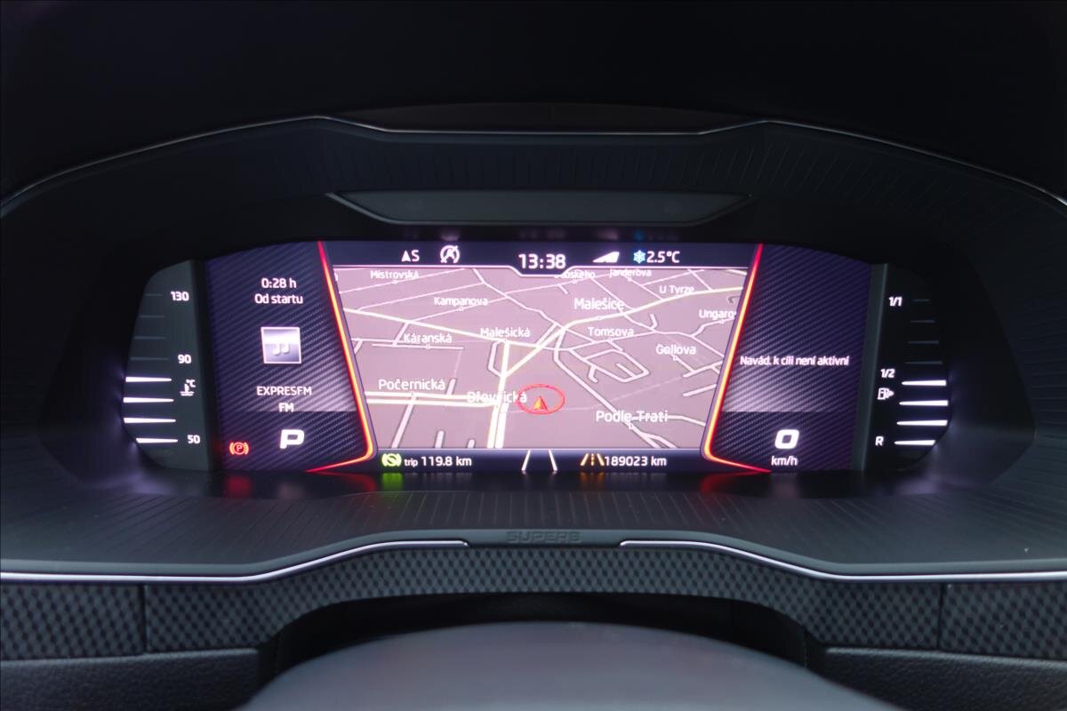 Škoda Superb Kombi 2,0 l 140 kw