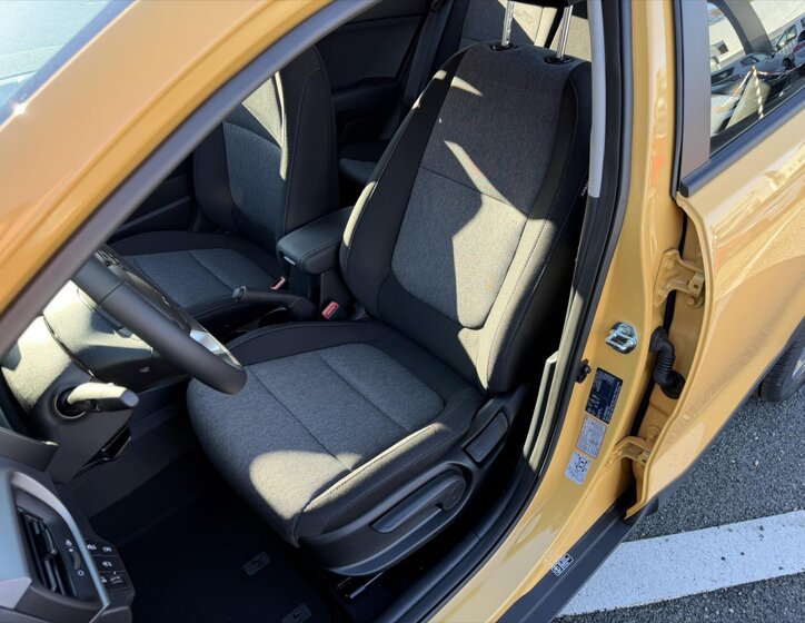 KIA Stonic SUV 1,2 l 58 kw