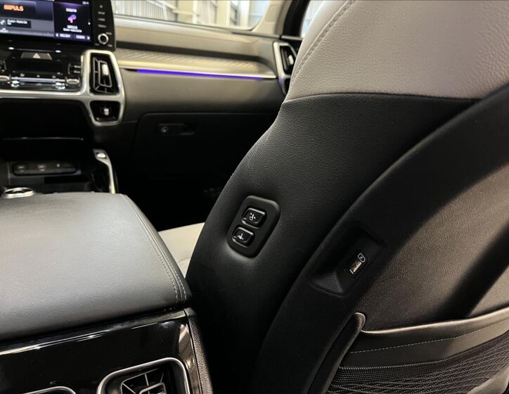 KIA Sorento SUV 2,2 l 148 kw