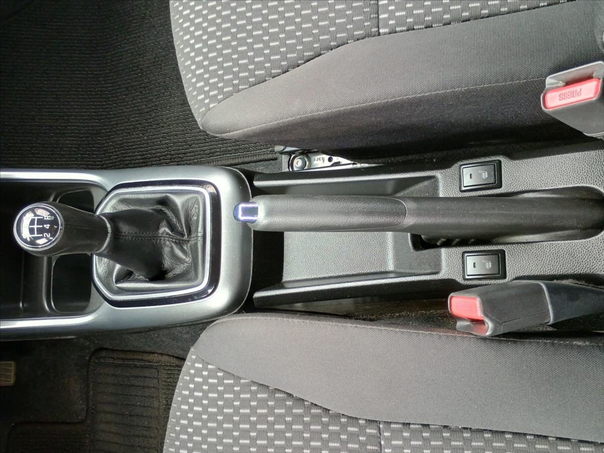 Suzuki Ignis Hatchback 1,2 l 61 kw