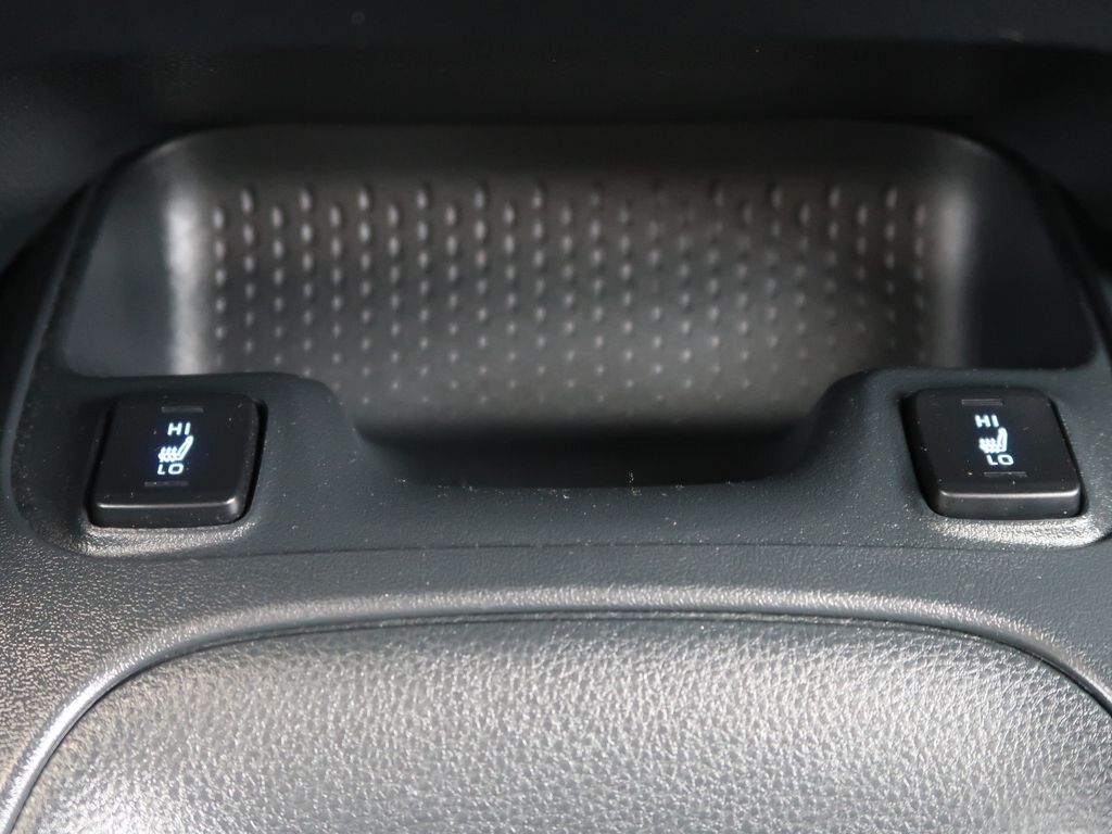 Toyota Corolla Sedan / Limuzína 1,5 l 92 kw