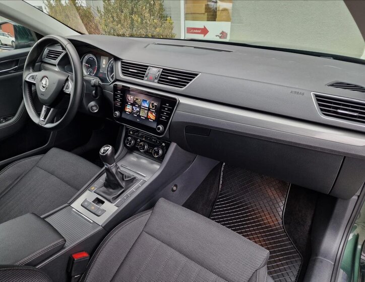 Škoda Superb Sedan 2,0 l 110 kw