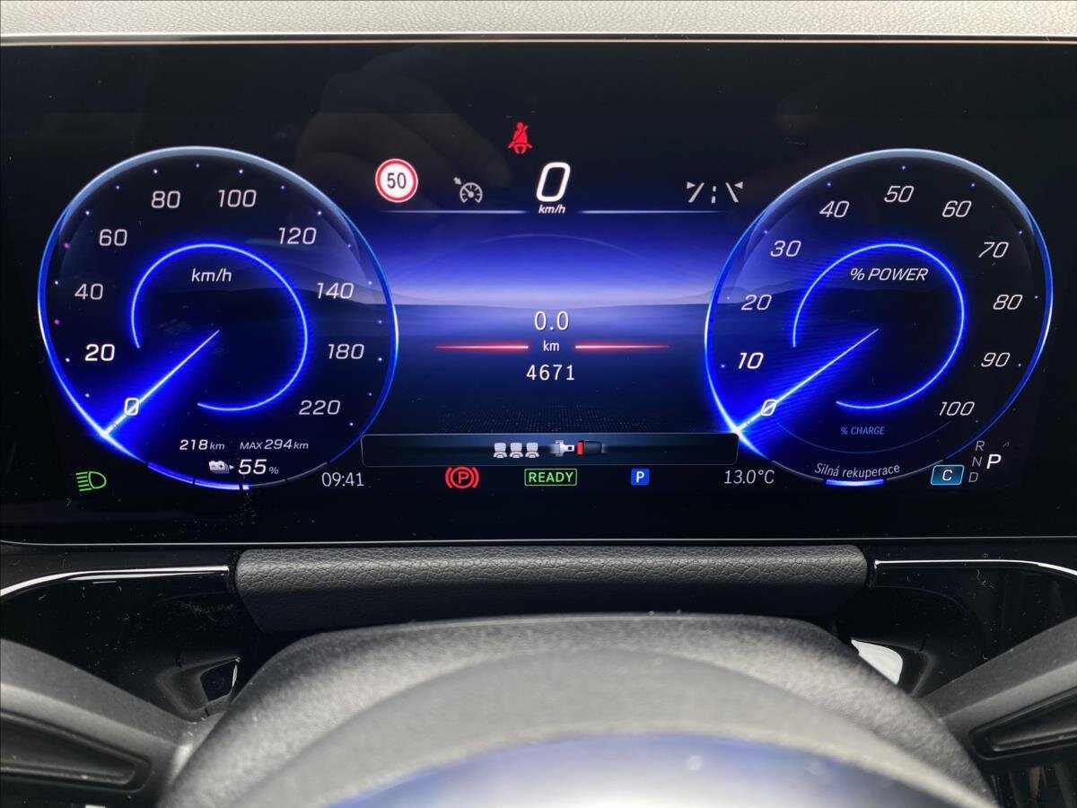 Mercedes-Benz EQA SUV / Terénní 0,0 140 kw