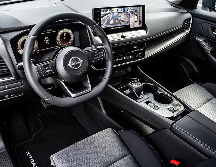 Nissan X-Trail SUV 1,5 l 120 kw