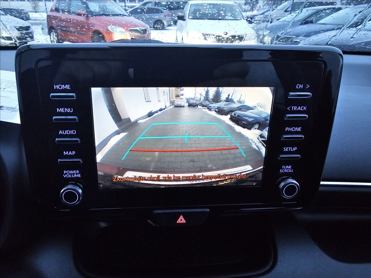 Toyota Yaris Hatchback 1,5 l 68 kw