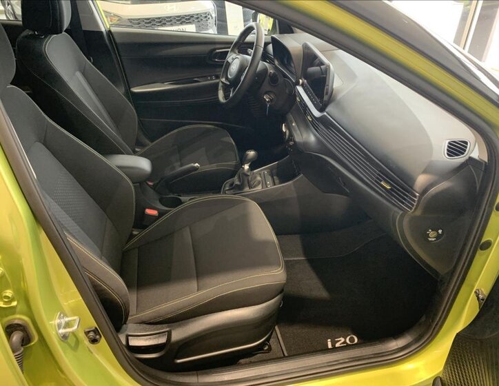 Hyundai i20 37
