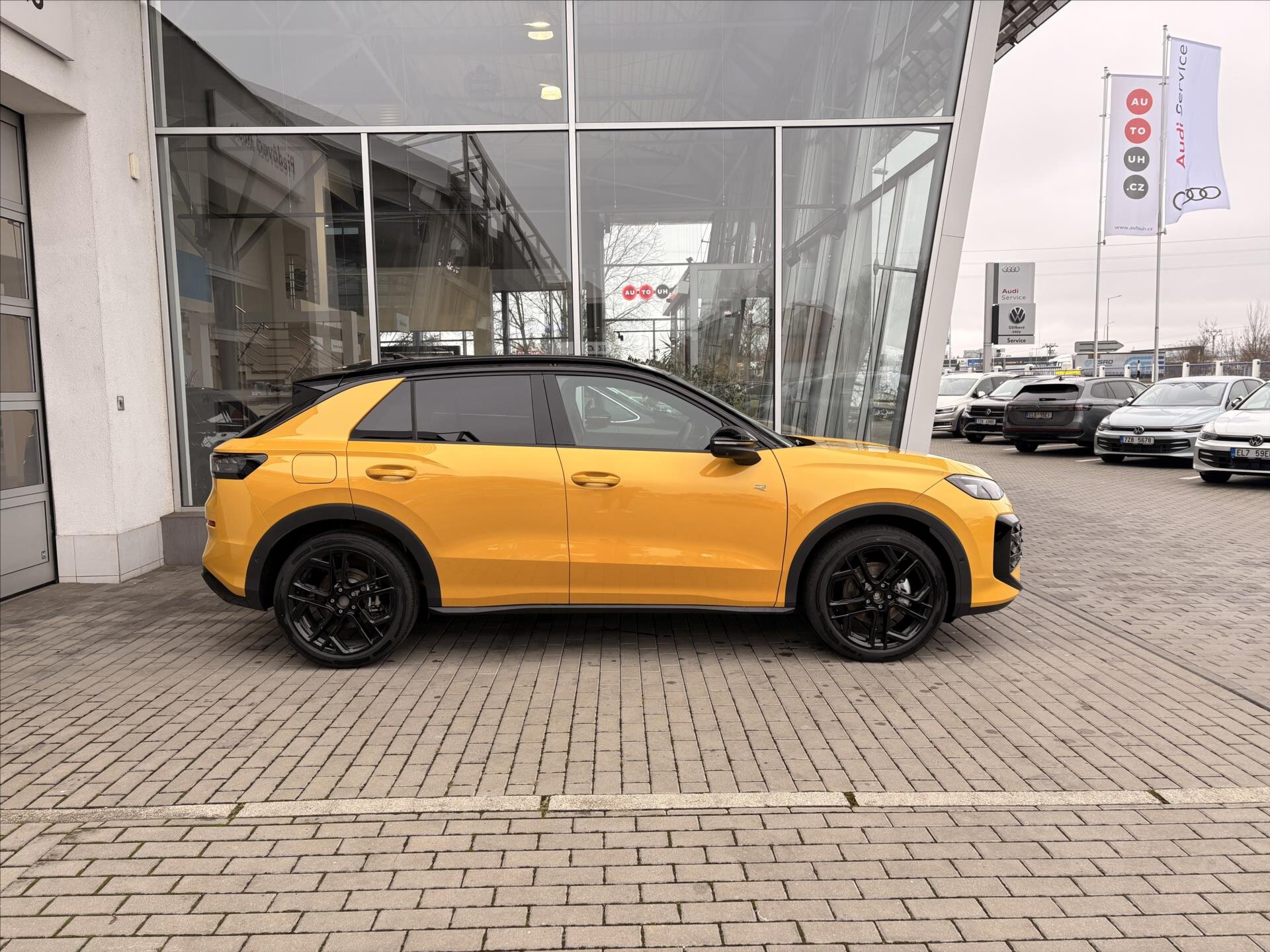 Volkswagen T-Roc SUV 1,5 l 110 kw