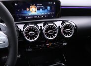 Mercedes-Benz Třídy A Hatchback 2,0 l 310 kw