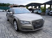 Audi A8 8