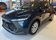 Toyota C-HR 4