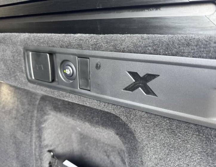 BMW X5 SUV / Terénní 3,0 l 250 kw