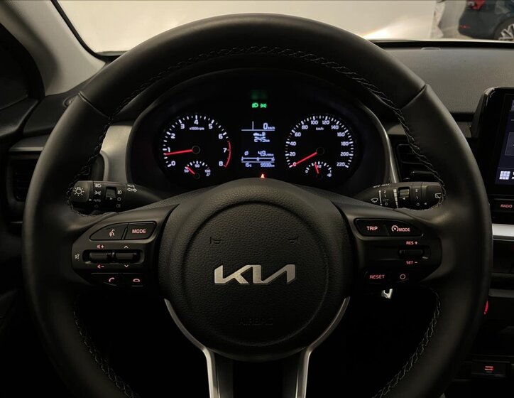 KIA Stonic SUV / Terénní 1,2 l 61 kw