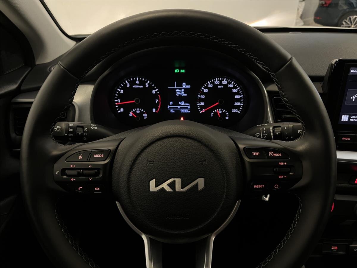 KIA Stonic SUV / Terénní 1,2 l 61 kw