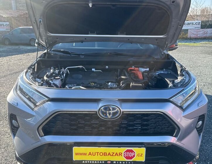 Toyota RAV4 32